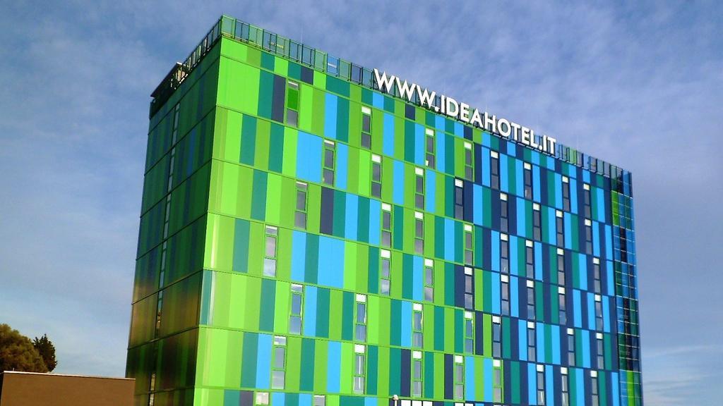 Idea Hotel Plus Savona Esterno foto