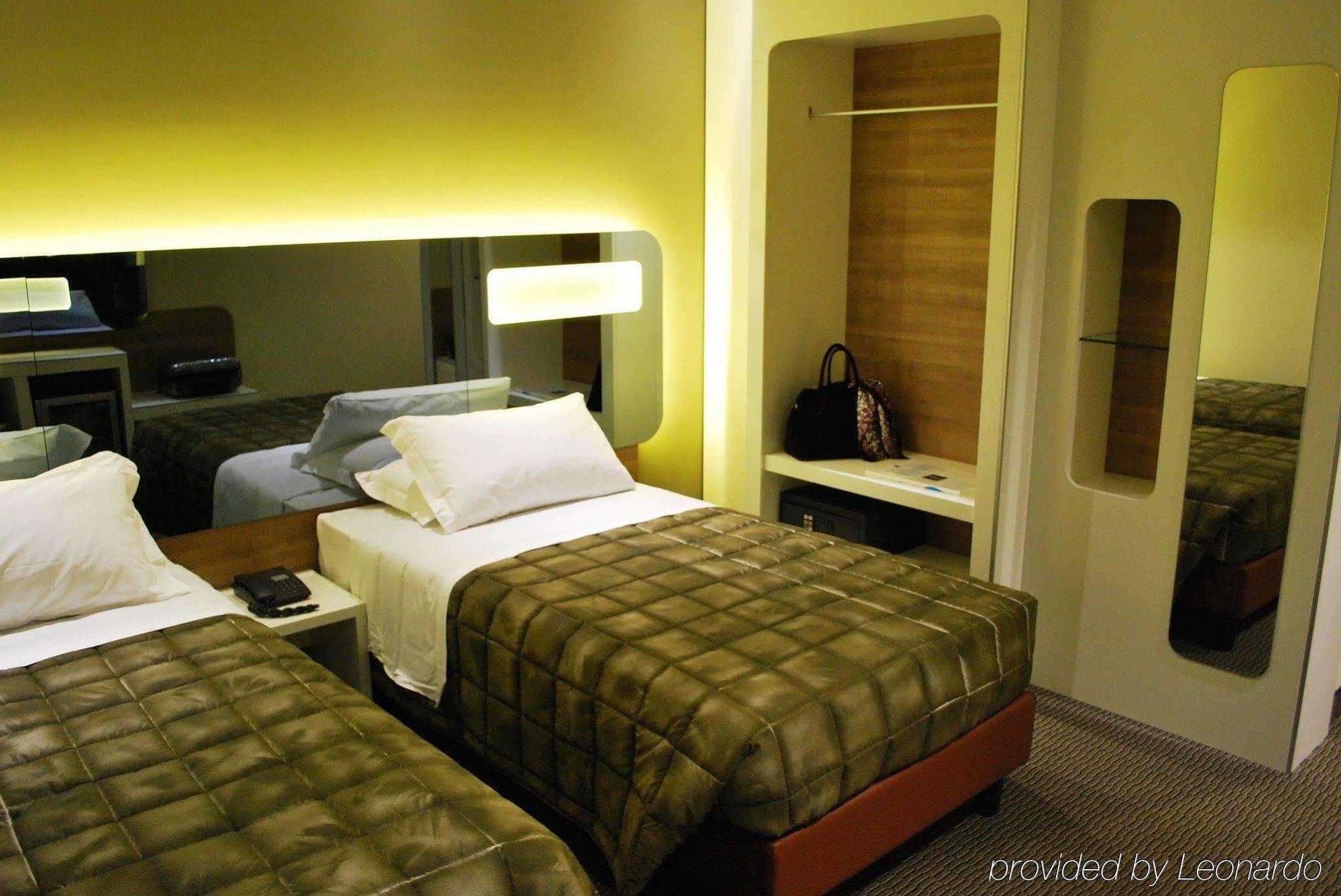 Idea Hotel Plus Savona Esterno foto